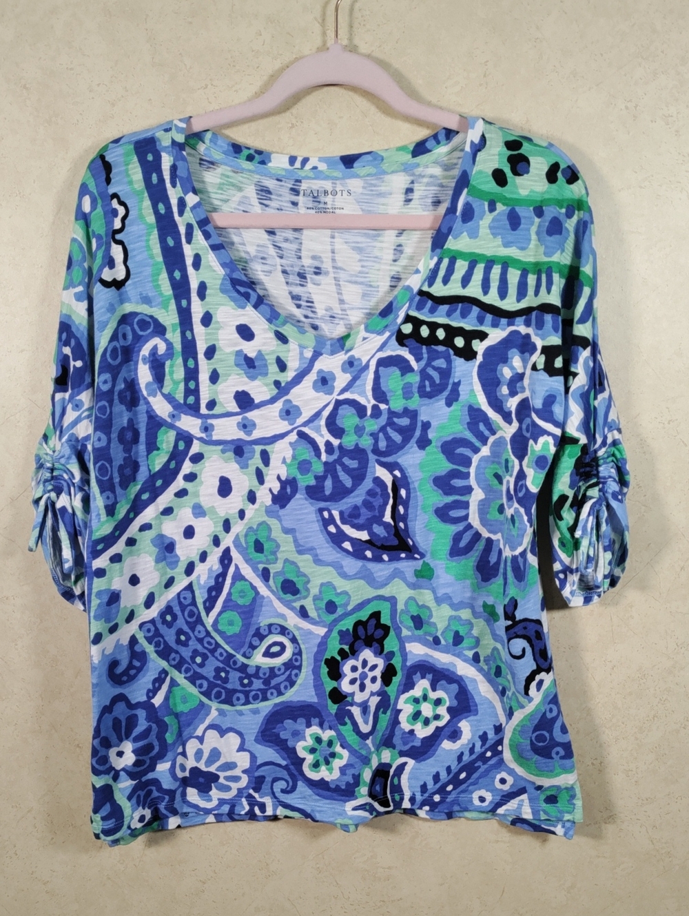 H165 Talbots Blue & Aqua V-Neck Tee W/ Ruched Sleeves M